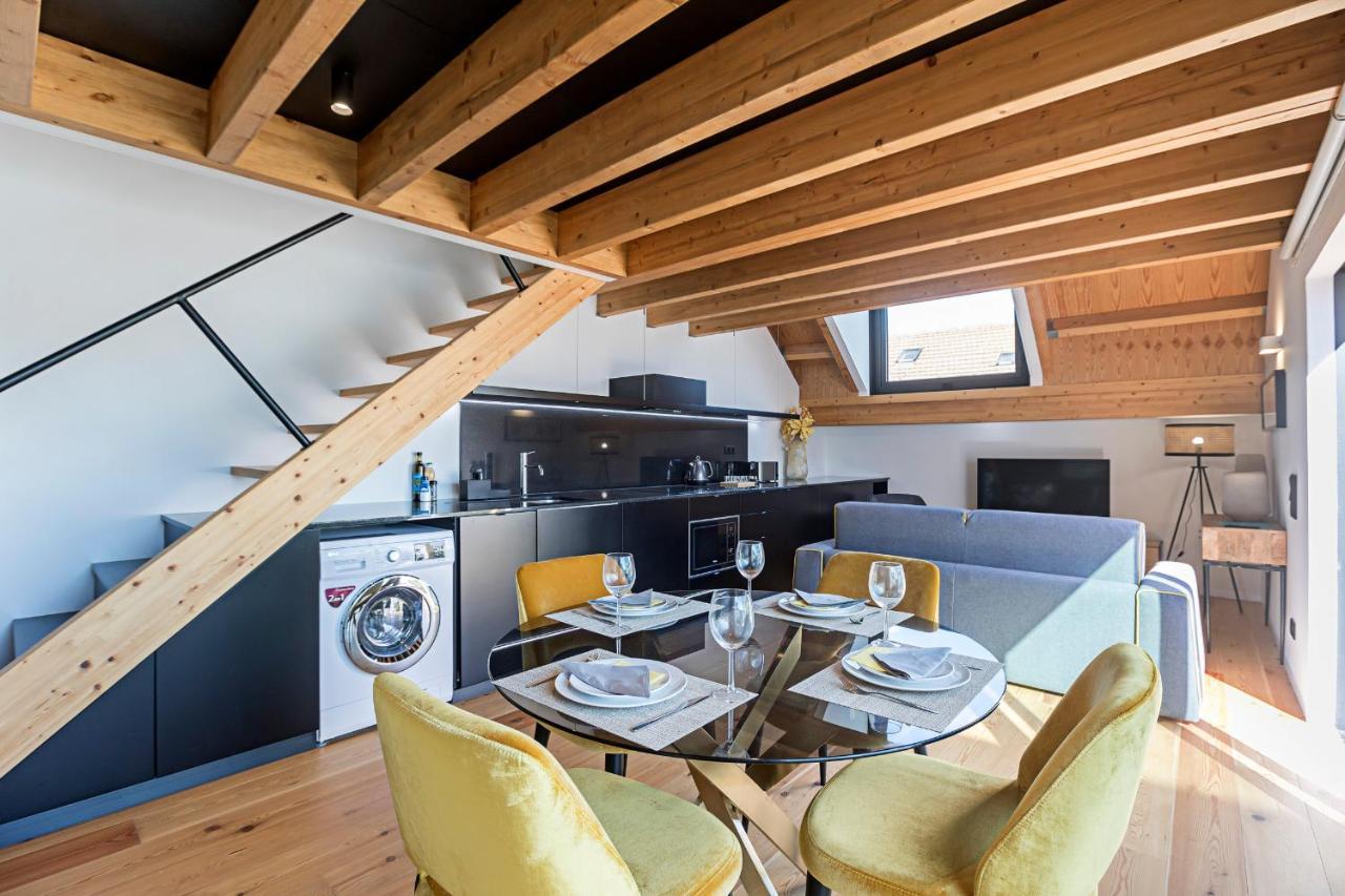 Downtown Duplex W/ Amazing Terrace By Lovelystay OOporto Exterior foto